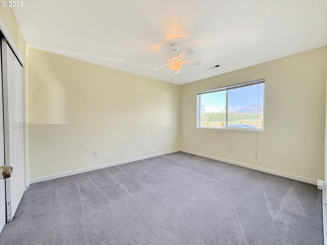 98557 WOODRIFF Ln, Brookings, OR 97415