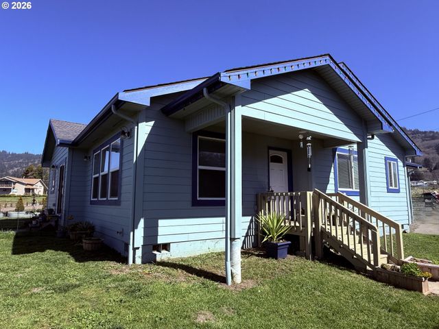 98557 WOODRIFF Ln, Brookings, OR 97415