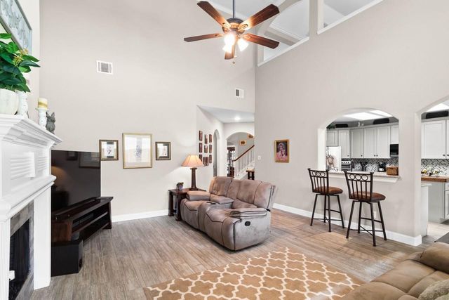 4702 Debras Trace Lane, Katy, TX 77450