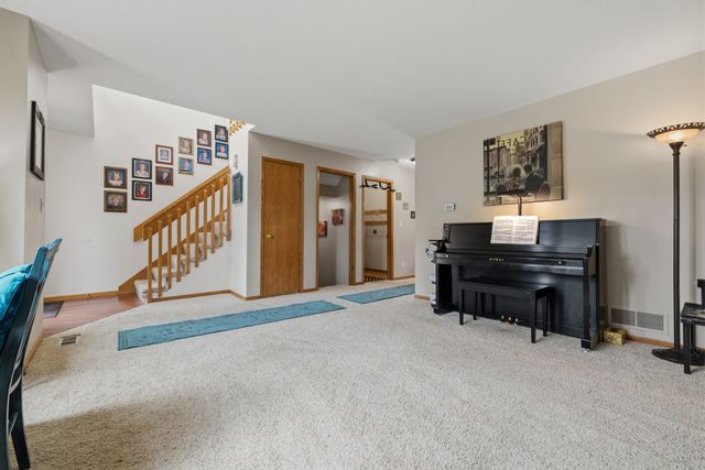 60 Marshall Drive, Waukee, IA 50263