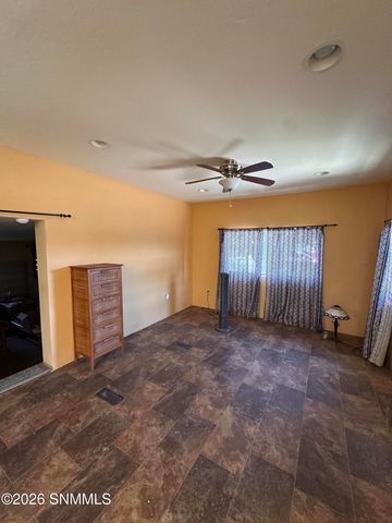 505 Bamert Drive, Las Cruces, NM 88007