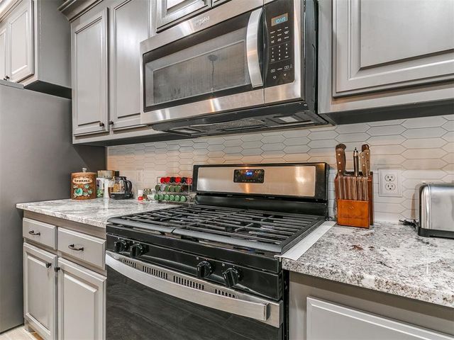 2801 Cedar Creek Drive, Moore, OK 73160