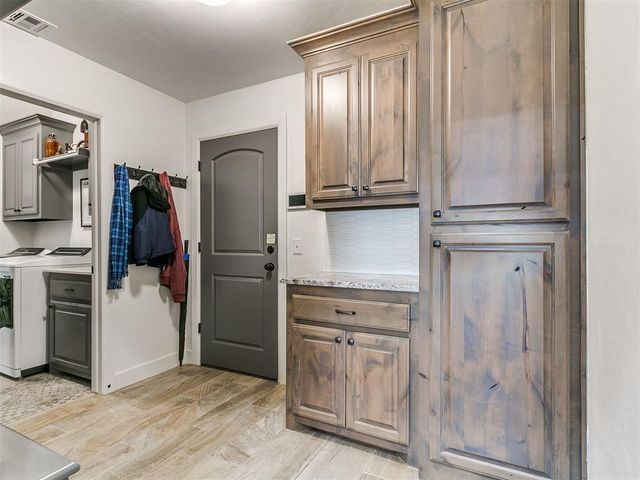 2801 Cedar Creek Drive, Moore, OK 73160