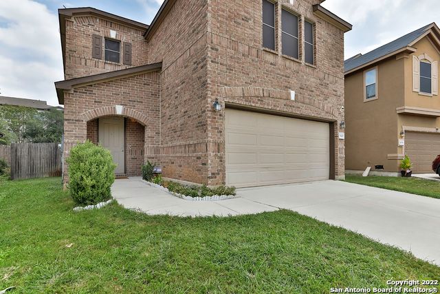 500 Dusty Emerald, Universal City, TX 78148