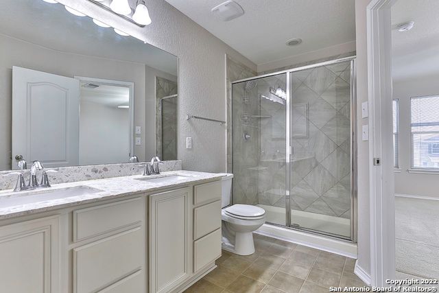 500 Dusty Emerald, Universal City, TX 78148