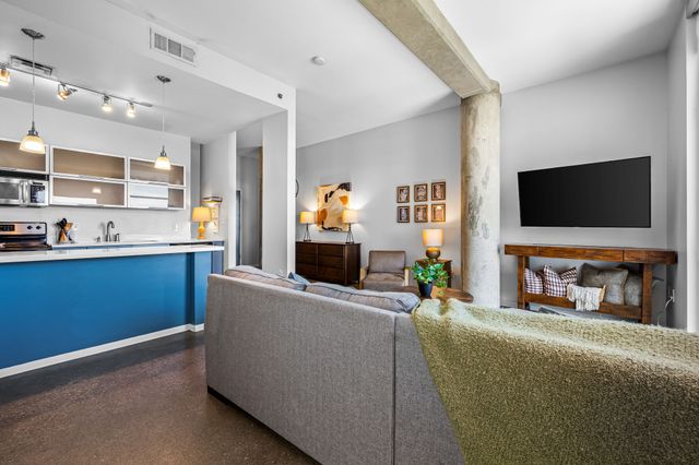 2115 Yeaman Pl Apt 421, Nashville, TN 37206