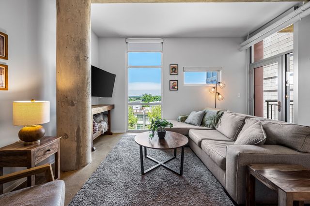 2115 Yeaman Pl Apt 421, Nashville, TN 37206