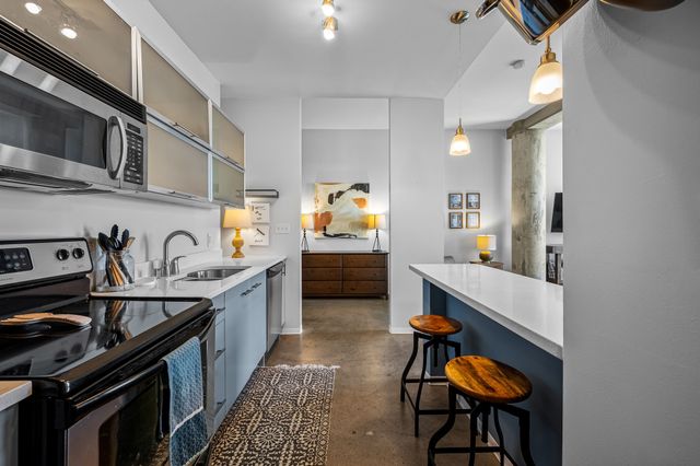 2115 Yeaman Pl Apt 421, Nashville, TN 37206