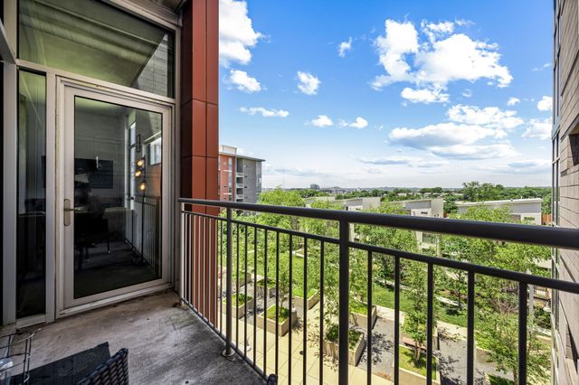 2115 Yeaman Pl Apt 421, Nashville, TN 37206