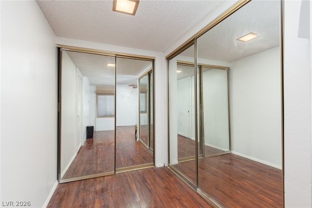 3525 Victory Avenue, Las Vegas, NV 89121