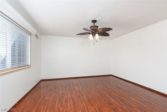 3525 Victory Avenue, Las Vegas, NV 89121