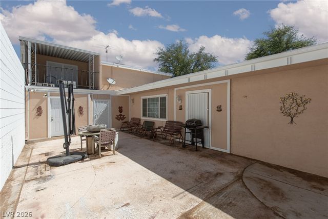 3525 Victory Avenue, Las Vegas, NV 89121