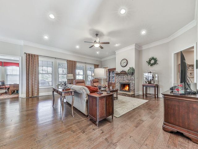 137 Hidden Trail Court, Canton, GA 30114