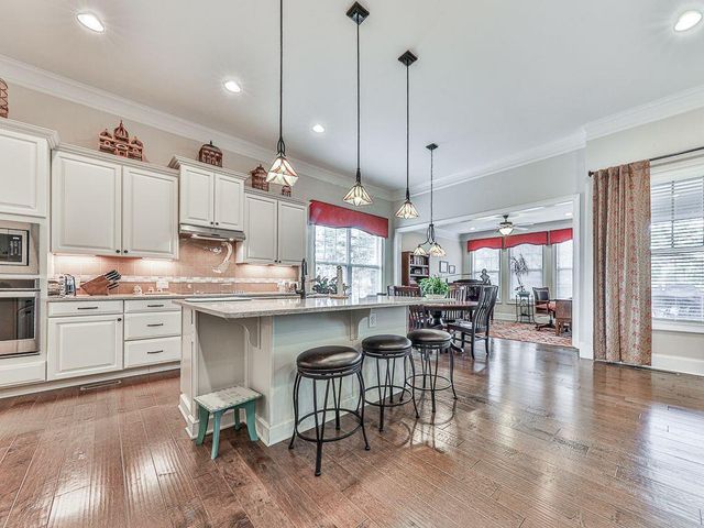 137 Hidden Trail Court, Canton, GA 30114