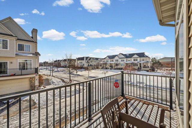 4332 Victor Path 1, Hugo, MN 55038