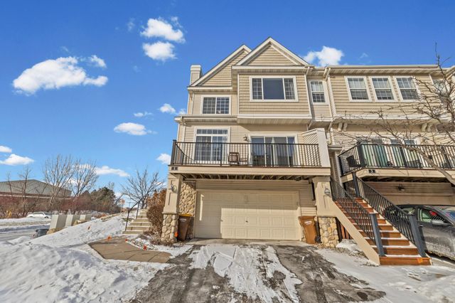 4332 Victor Path 1, Hugo, MN 55038