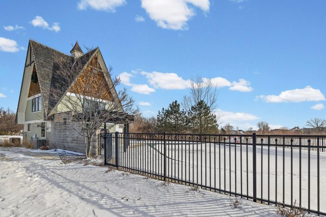 4332 Victor Path 1, Hugo, MN 55038