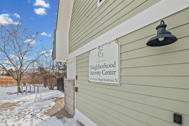 4332 Victor Path 1, Hugo, MN 55038