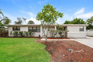 1500 NW 43 St, Oakland Park, FL 33309