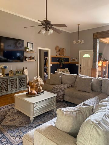 630 Claystone Drive, Inman, SC 29349