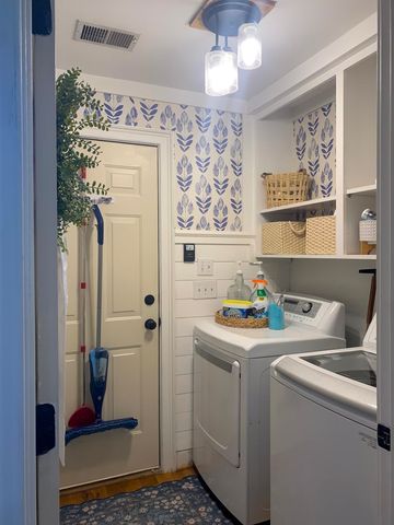 630 Claystone Drive, Inman, SC 29349