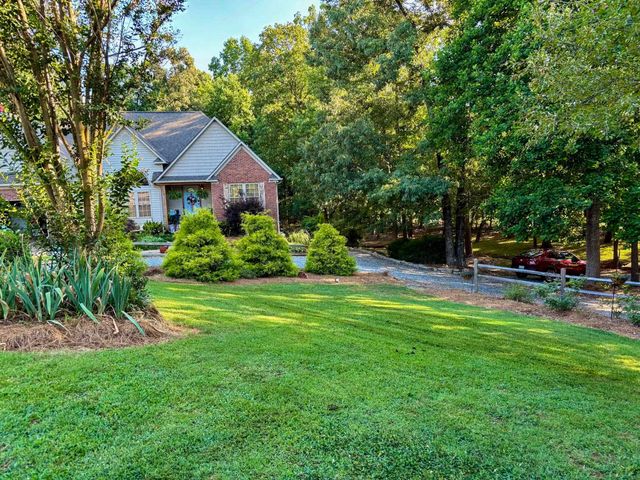 630 Claystone Drive, Inman, SC 29349