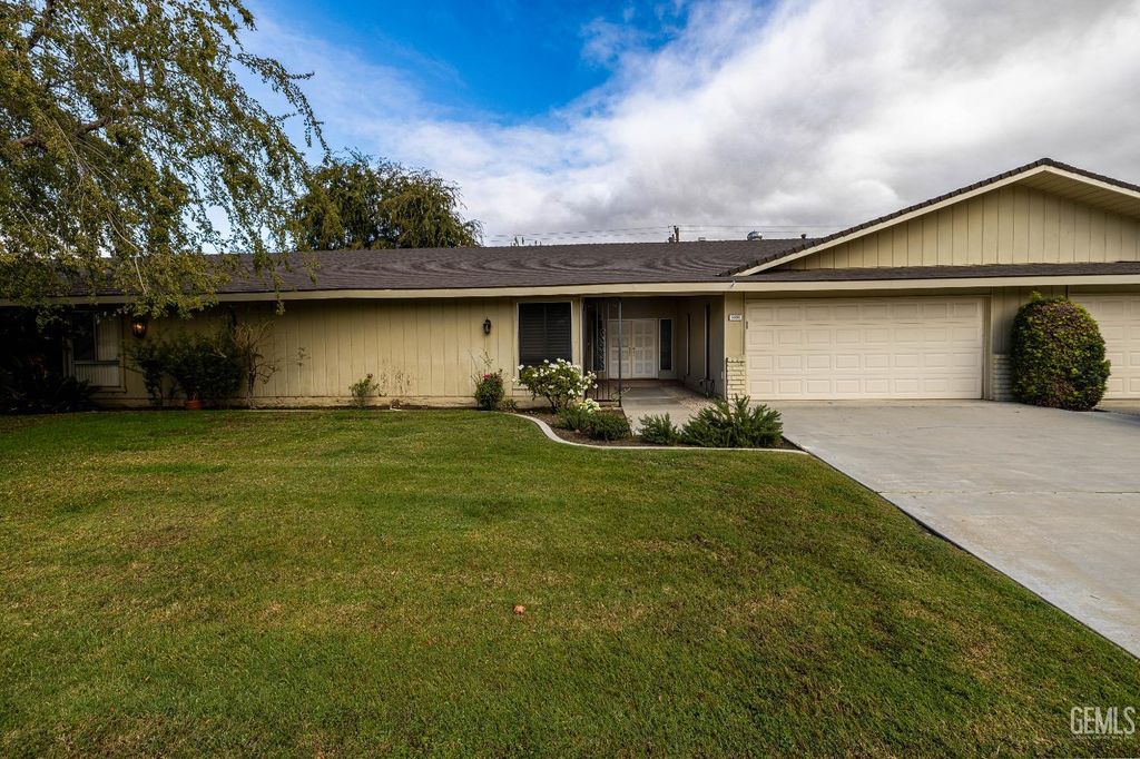 5804 Cypress Point Drive, Bakersfield, CA 93309
