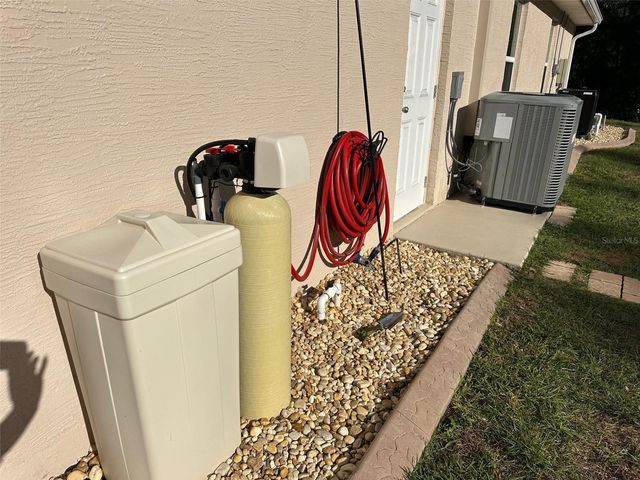 8291 N DOWNER WAY, Dunnellon, FL 34434