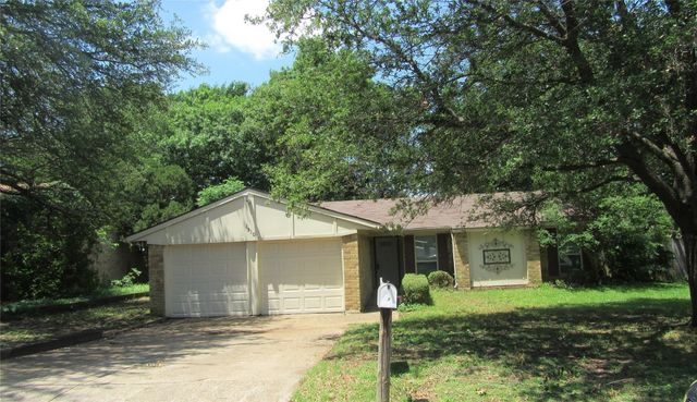 1510 Birmingham Drive, Arlington, TX 76012
