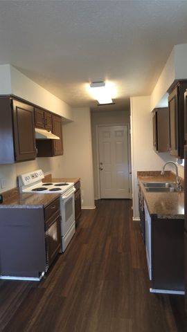 1510 Birmingham Drive, Arlington, TX 76012