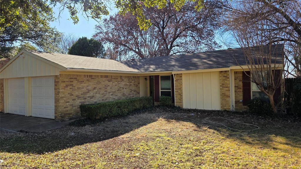 1510 Birmingham Drive, Arlington, TX 76012