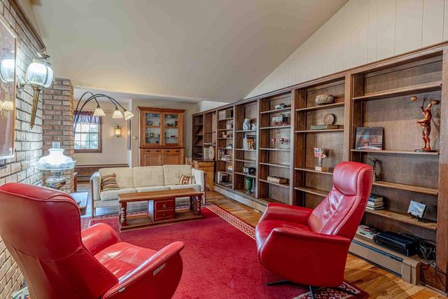 1825 Country Club Road, Stoughton, WI 53589