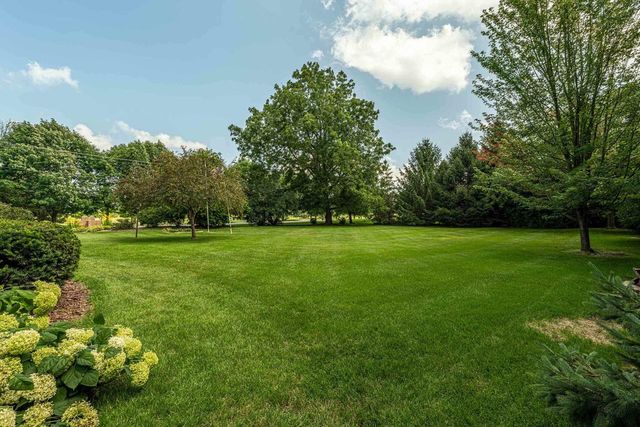 1825 Country Club Road, Stoughton, WI 53589