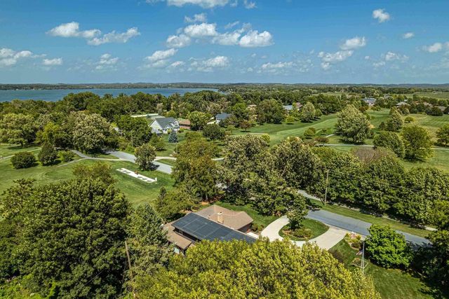 1825 Country Club Road, Stoughton, WI 53589