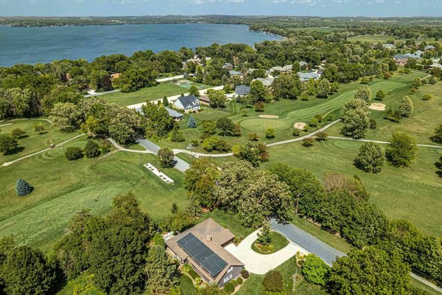 1825 Country Club Road, Stoughton, WI 53589