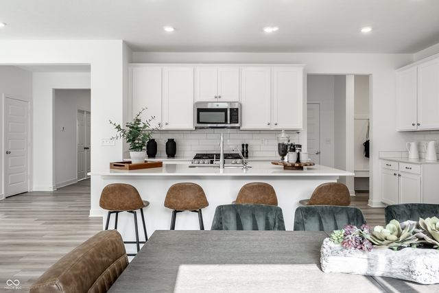 19392 Honeylocust Glen, Noblesville, IN 46062