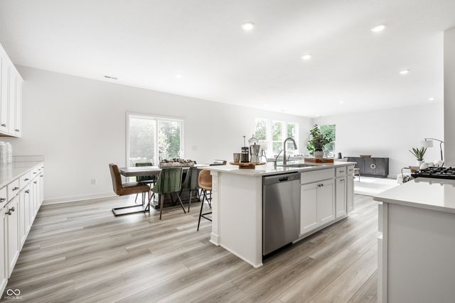 19392 Honeylocust Glen, Noblesville, IN 46062