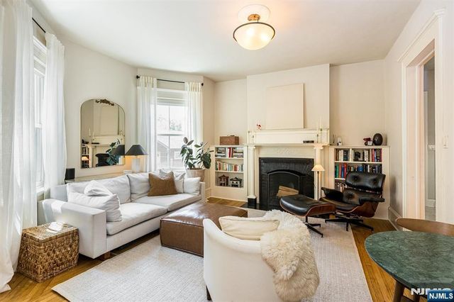 92 Midland A, Montclair, NJ 07042