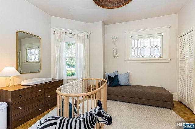 92 Midland A, Montclair, NJ 07042