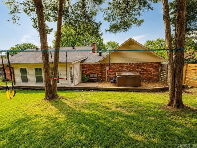 4 Kensington Drive, Conway, AR 72034