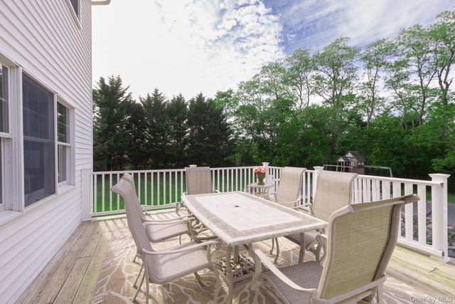 506 Twomey Avenue, Baiting Hollow, NY 11933