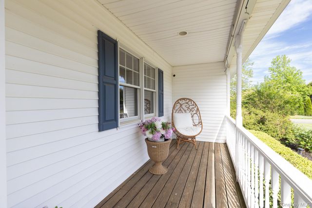 506 Twomey Avenue, Baiting Hollow, NY 11933