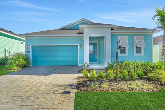 995 FIESTA KEY CIRCLE, Lady Lake, FL 32159