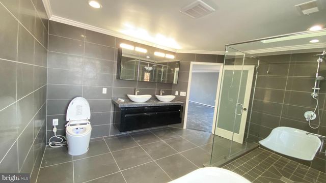 43861 HARTLEY PL, Ashburn, VA 20147