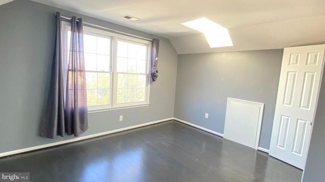 43861 HARTLEY PL, Ashburn, VA 20147