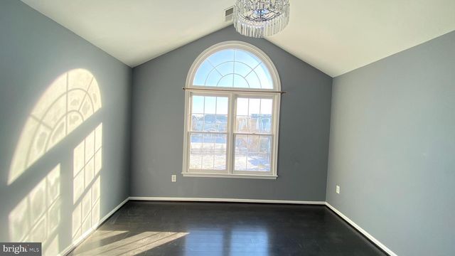 43861 HARTLEY PL, Ashburn, VA 20147