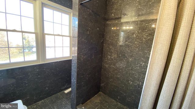 43861 HARTLEY PL, Ashburn, VA 20147