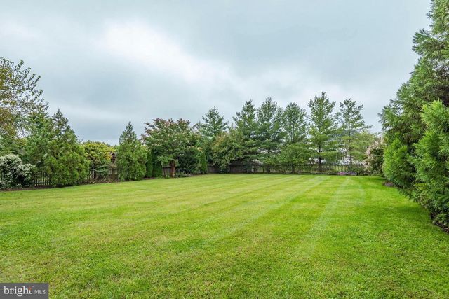43861 HARTLEY PL, Ashburn, VA 20147
