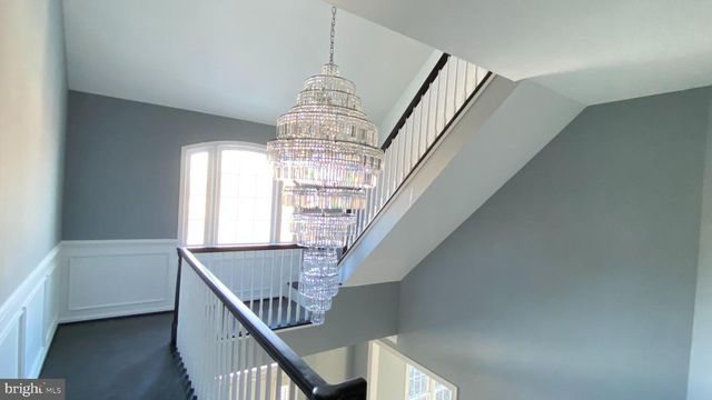 43861 HARTLEY PL, Ashburn, VA 20147