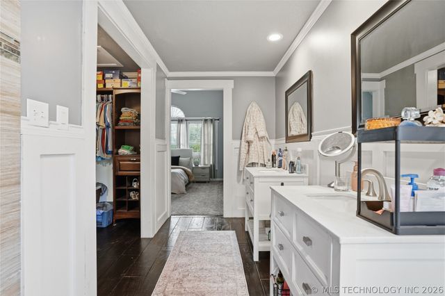 6811 E 65th Place, Tulsa, OK 74133